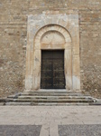 FZ007500 Cloister of Elne door.jpg